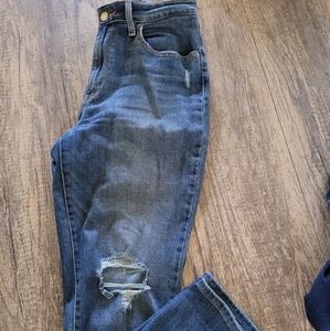 Levi's 721 Destroyed Skinny Jeans